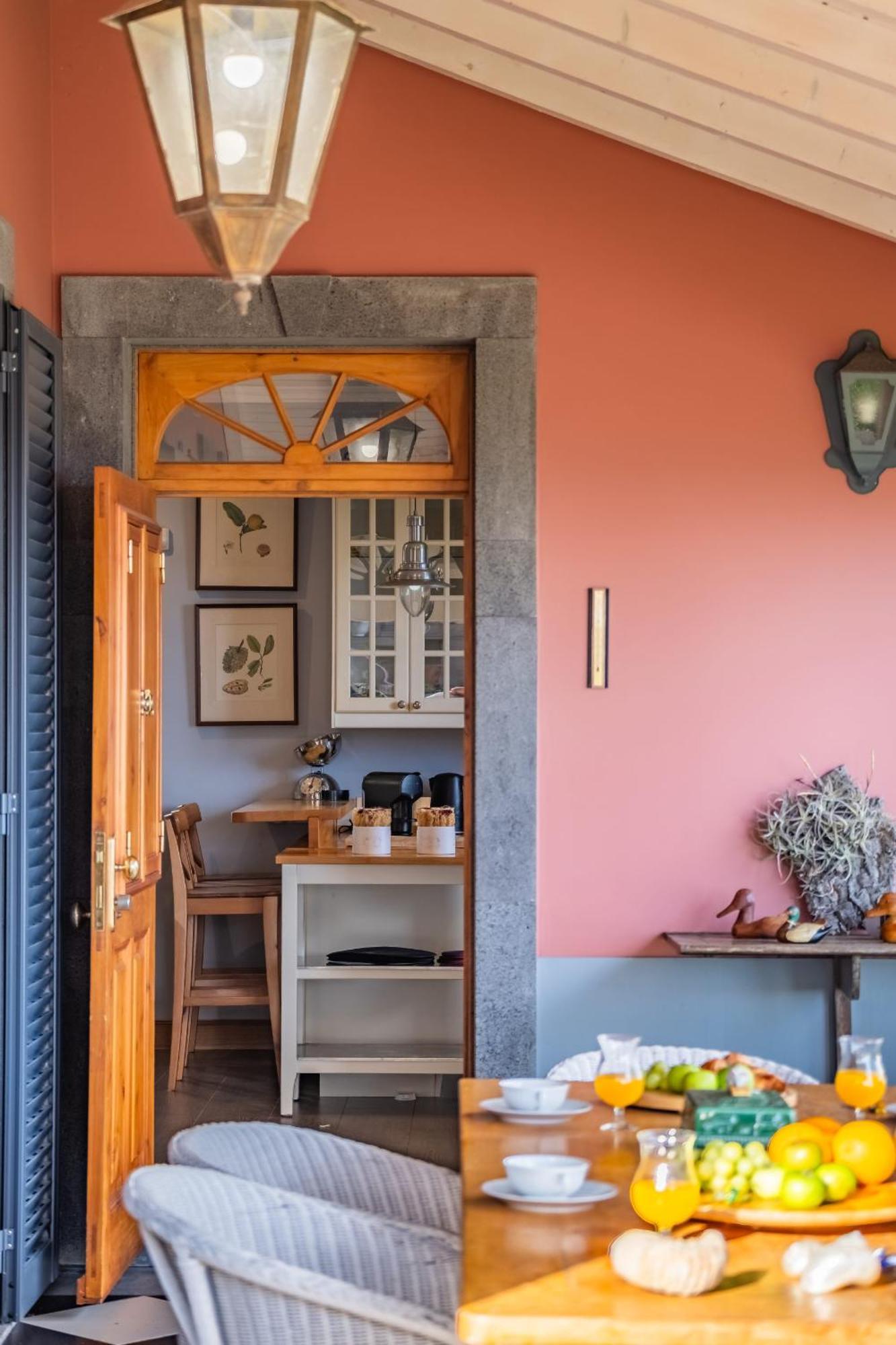 פונשל Vila Botanica - By Wehost מראה חיצוני תמונה