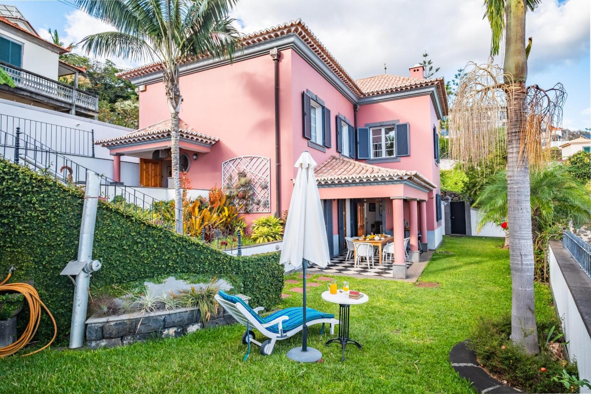 פונשל Vila Botanica - By Wehost מראה חיצוני תמונה
