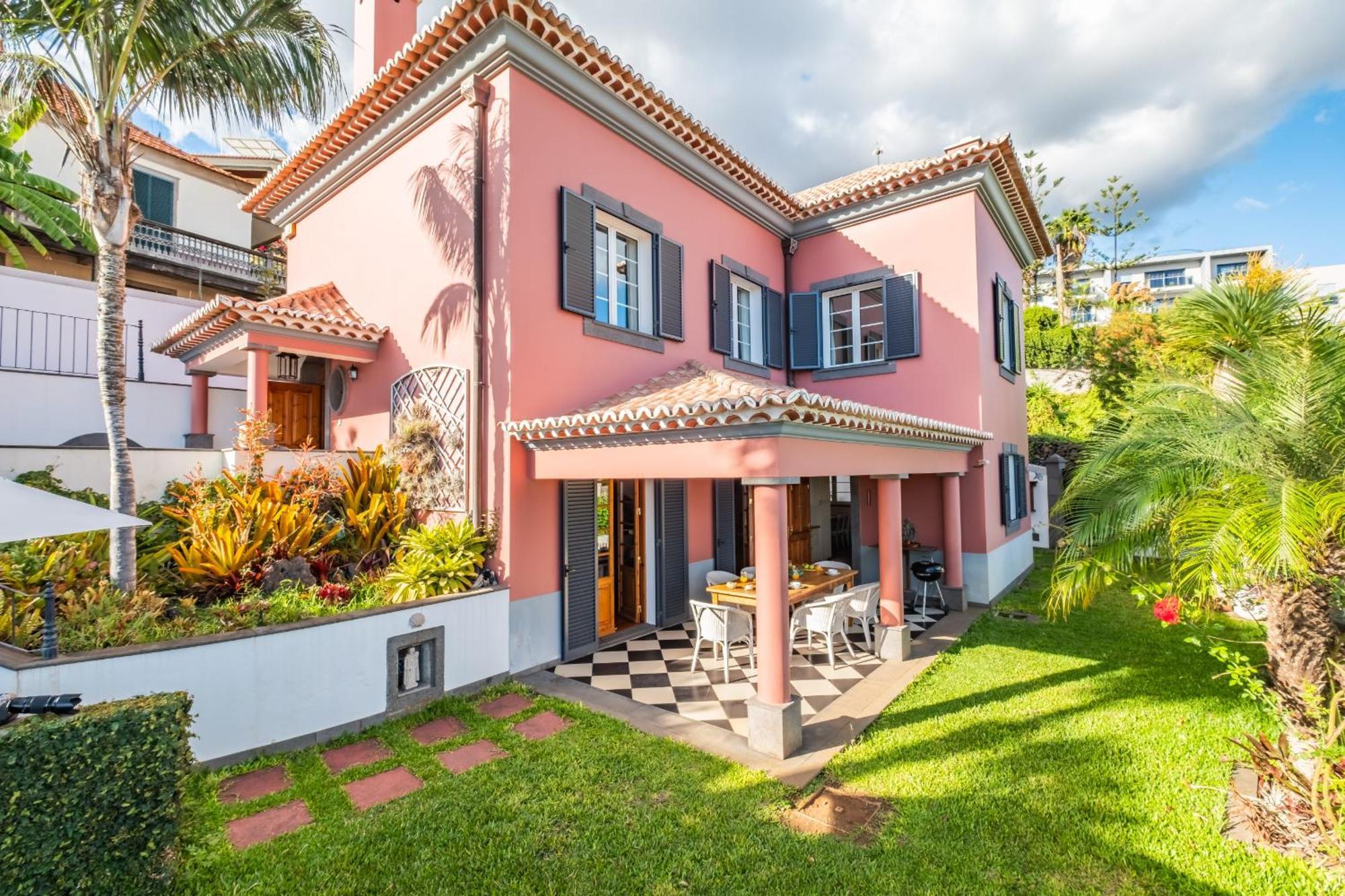 פונשל Vila Botanica - By Wehost מראה חיצוני תמונה